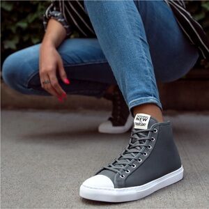 Nothing New Women's Classic High Top Sneakers in Grey x White, Size 9.5